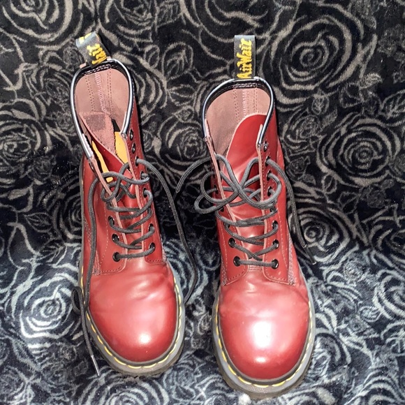 Doc martens red - Picture 1 of 4